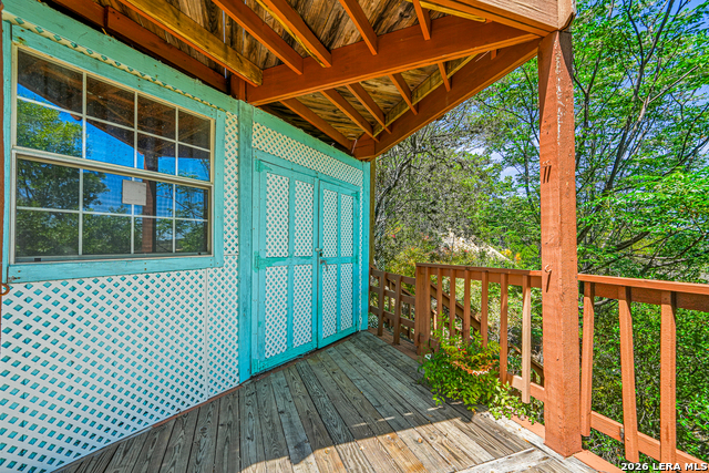 Image 29 of 37 For 1427 Elmhurst Dr.