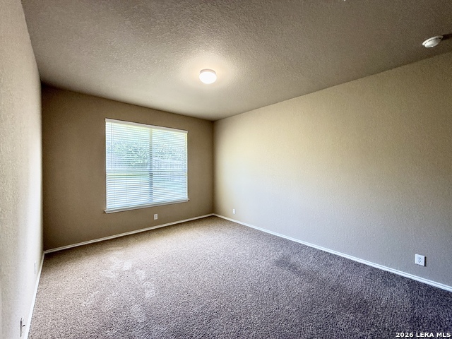 Image 16 of 38 For 613 Magdalena Ln