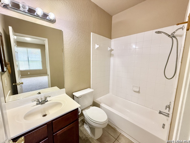 Image 18 of 38 For 613 Magdalena Ln