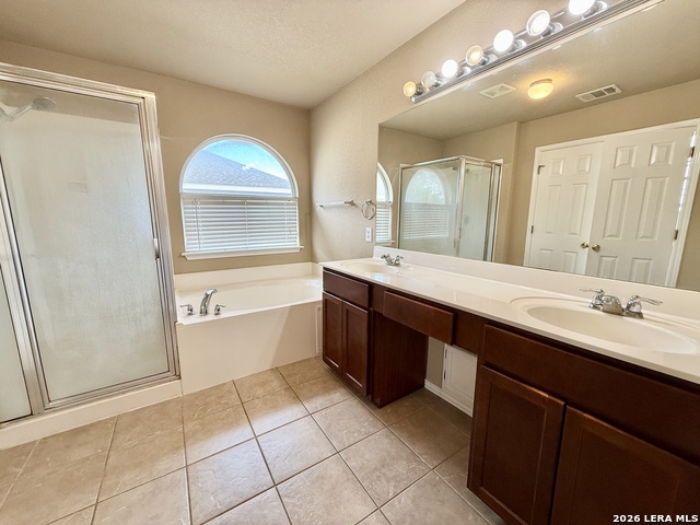 Image 27 of 38 For 613 Magdalena Ln