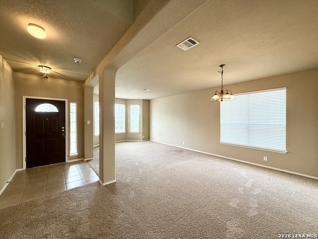 Image 3 of 38 For 613 Magdalena Ln