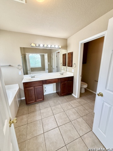 Image 30 of 38 For 613 Magdalena Ln