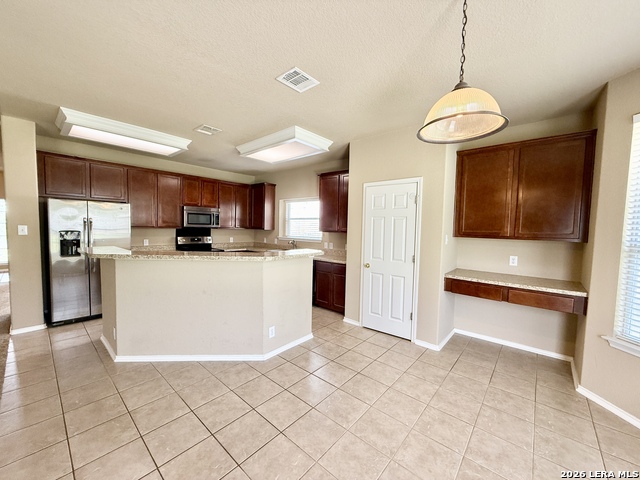 Image 9 of 38 For 613 Magdalena Ln