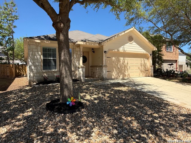 Image 2 of 21 For 7847 Oakdale Park