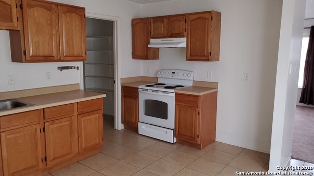 Image 5 of 11 For 7659 Rimhurst