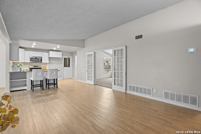 Image 10 of 37 For 110 Meadowood Lane