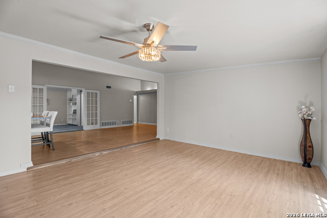 Image 18 of 37 For 110 Meadowood Lane