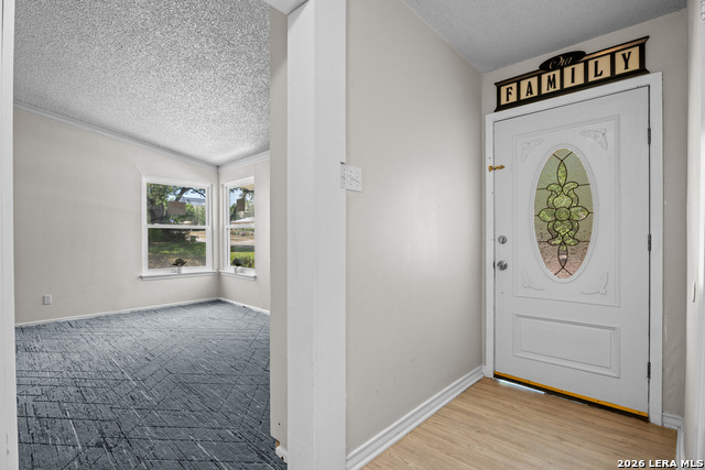 Image 5 of 37 For 110 Meadowood Lane