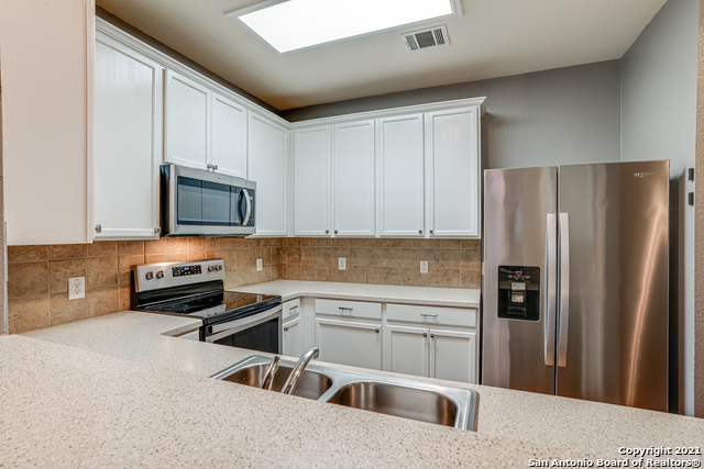 Image 11 of 27 For 2640 Grayson Way  2640