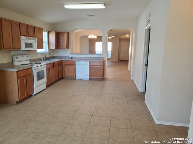 Image 2 of 15 For 671 Rattler Bluff