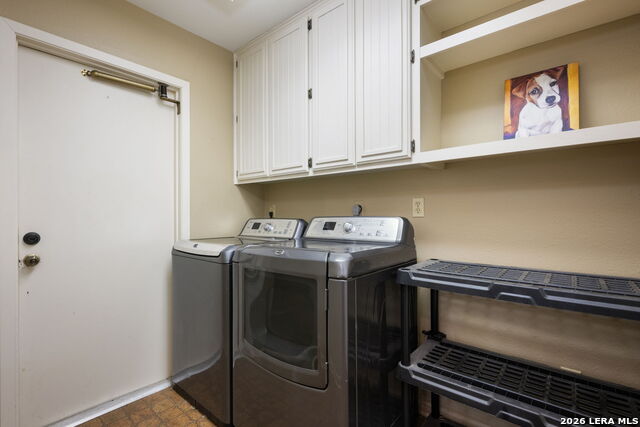 Image 26 of 35 For 2631 Country Square