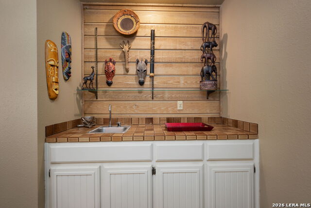 Image 27 of 35 For 2631 Country Square