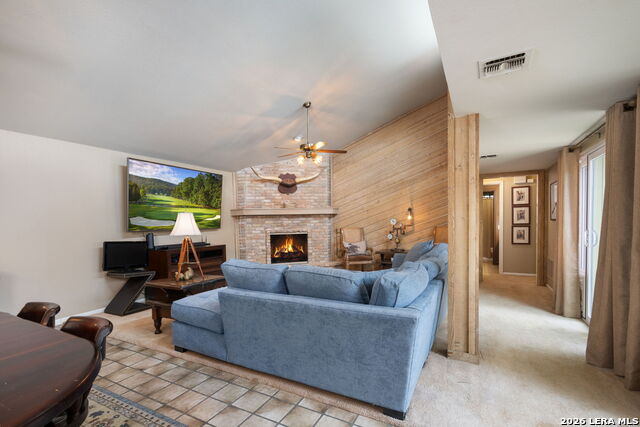 Image 9 of 35 For 2631 Country Square