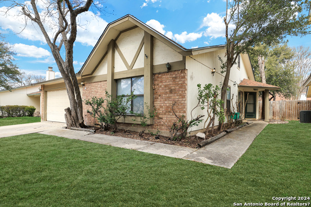 Image 2 of 57 For 6943 Sunshine Tree Dr