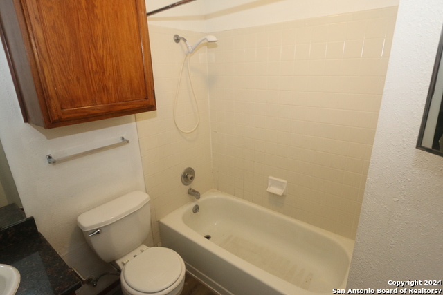 Image 39 of 57 For 6943 Sunshine Tree Dr