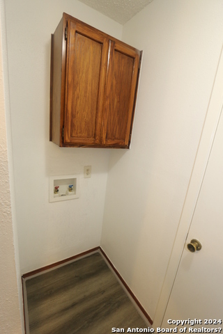 Image 44 of 57 For 6943 Sunshine Tree Dr