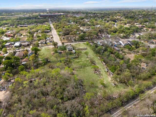 Image 8 of 13 For 131 Chickering Avenue 1