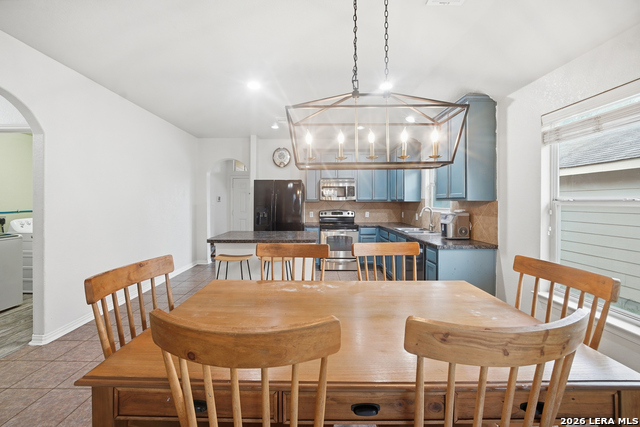 Image 11 of 32 For 9903 Mill Path