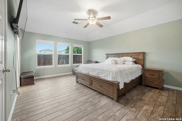 Image 20 of 32 For 9903 Mill Path