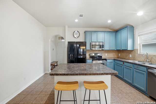 Image 7 of 32 For 9903 Mill Path