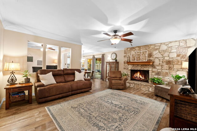 Image 11 of 44 For 5827 Lost Creek