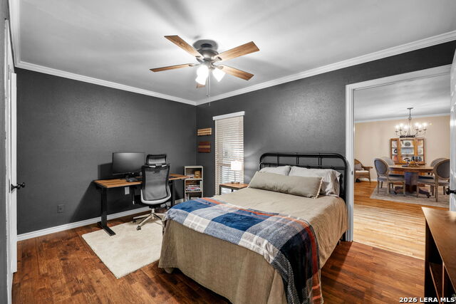 Image 26 of 44 For 5827 Lost Creek