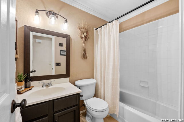 Image 28 of 44 For 5827 Lost Creek