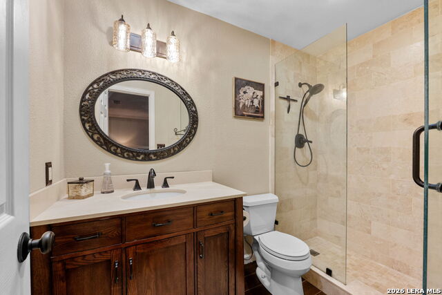 Image 32 of 44 For 5827 Lost Creek