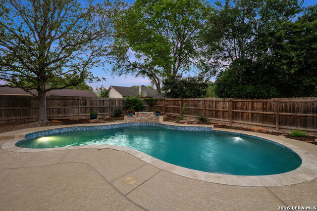 Image 5 of 44 For 5827 Lost Creek