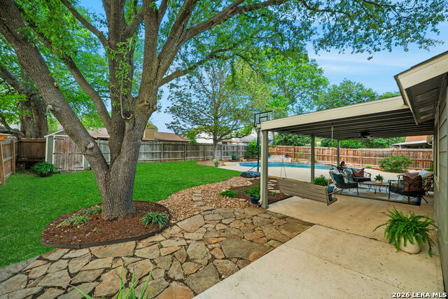 Image 8 of 44 For 5827 Lost Creek