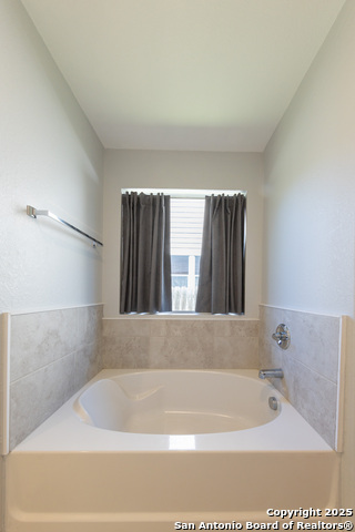 Image 17 of 33 For 15522 Flowing Spring