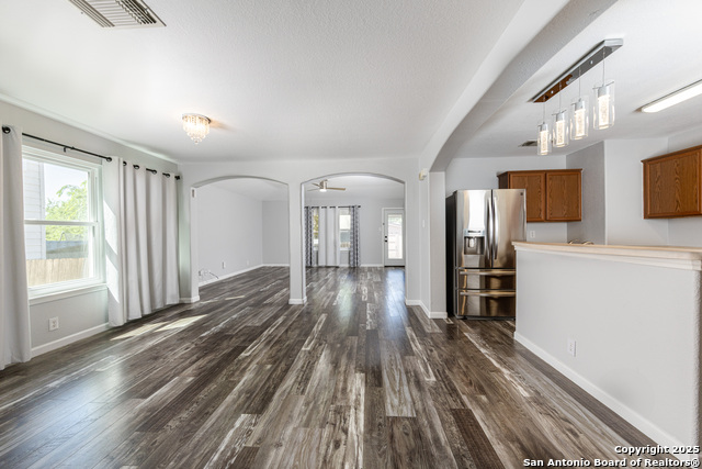 Image 4 of 33 For 15522 Flowing Spring