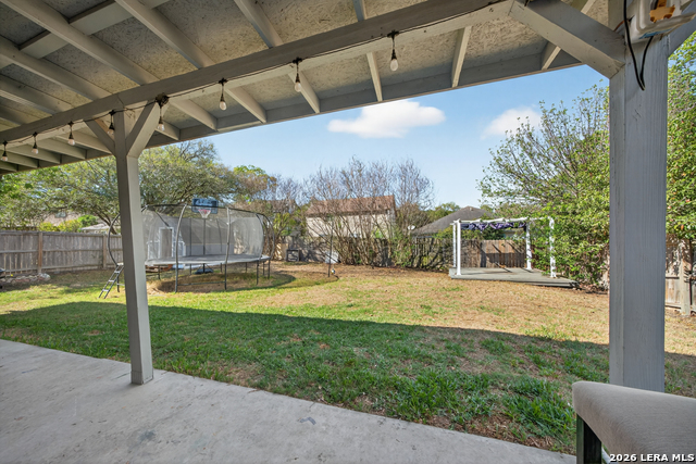 Image 20 of 23 For 6630 Meadow Fawn Dr