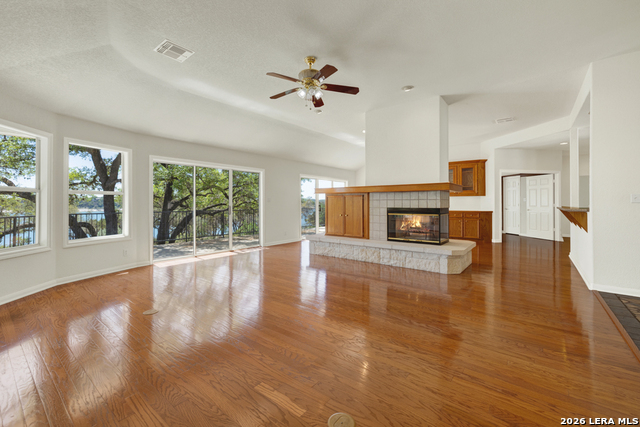 Image 11 of 49 For 1000 Bamc Dr