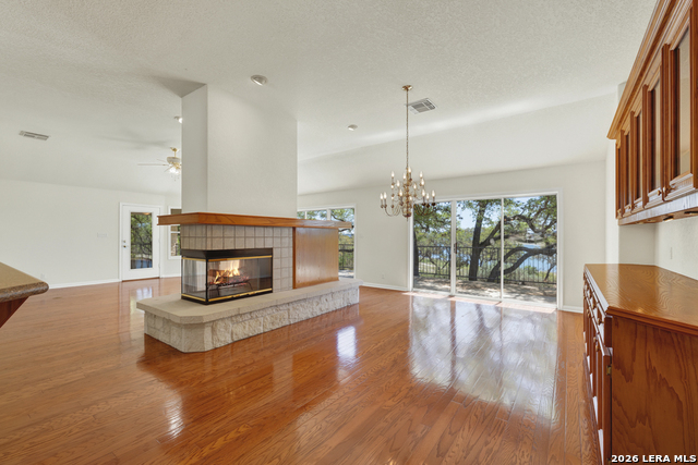 Image 14 of 49 For 1000 Bamc Dr