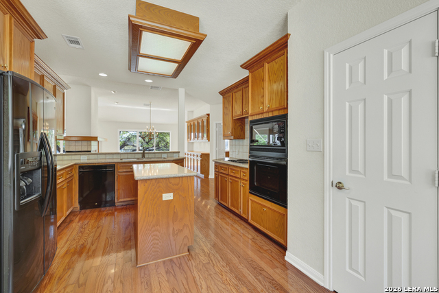 Image 20 of 49 For 1000 Bamc Dr