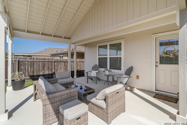 Image 32 of 43 For 31669 Far Away