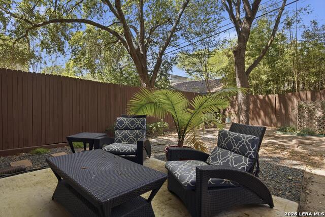 Image 5 of 32 For 145 Elizabeth