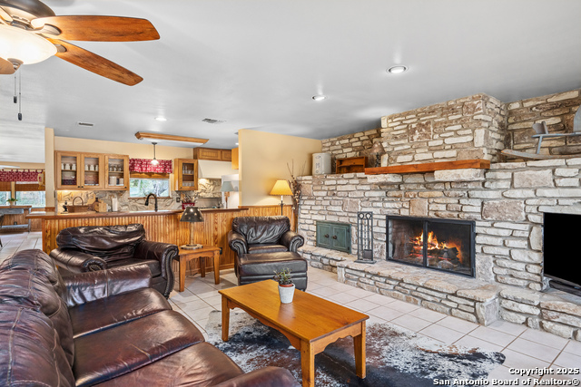 Details for 475 Stoney Hill, Pipe Creek, TX 78063