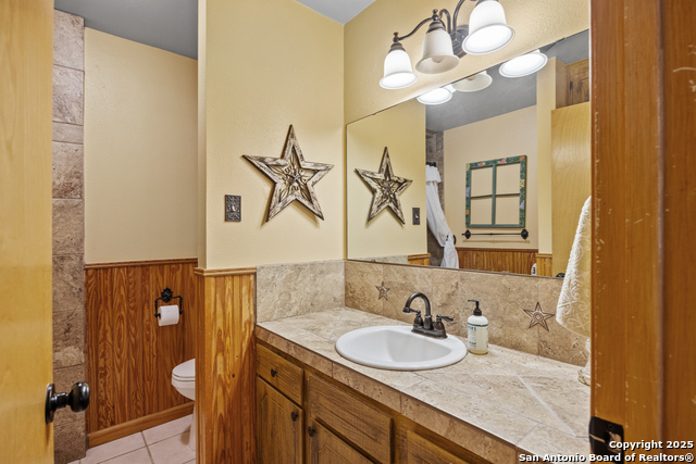 Listing photo id 9 for 475 Stoney Hill