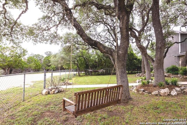 Listing photo id 33 for 475 Stoney Hill
