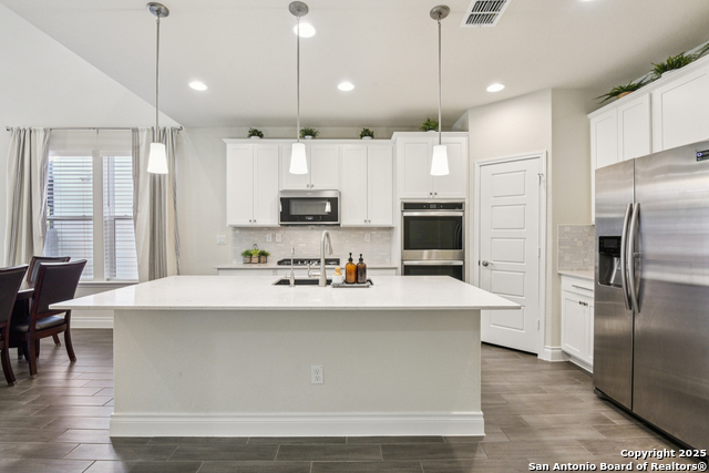 Image 12 of 40 For 706 Jett Stream