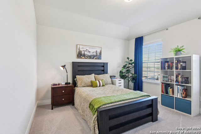 Image 34 of 40 For 706 Jett Stream