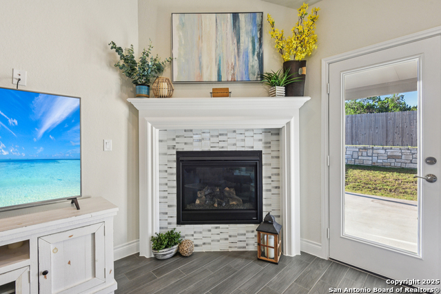 Image 5 of 40 For 706 Jett Stream