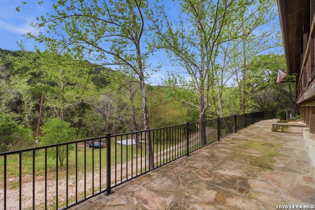 Image 11 of 52 For 2115 Mesa Verde Rd