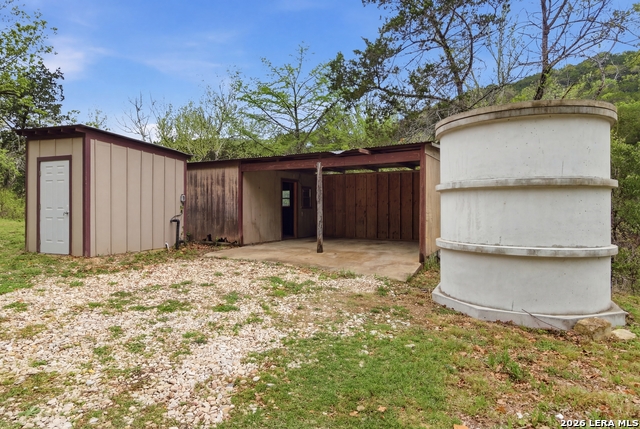 Image 34 of 52 For 2115 Mesa Verde Rd