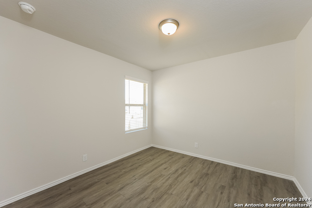 Image 12 of 18 For 2343 Applewhite Meadow