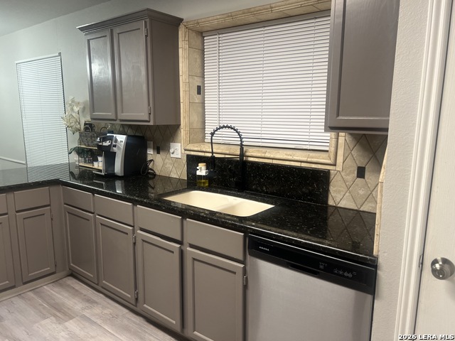 Image 3 of 17 For 15326 Spring Dew