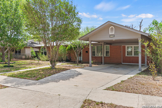 Image 2 of 22 For 134 Millwood Ln