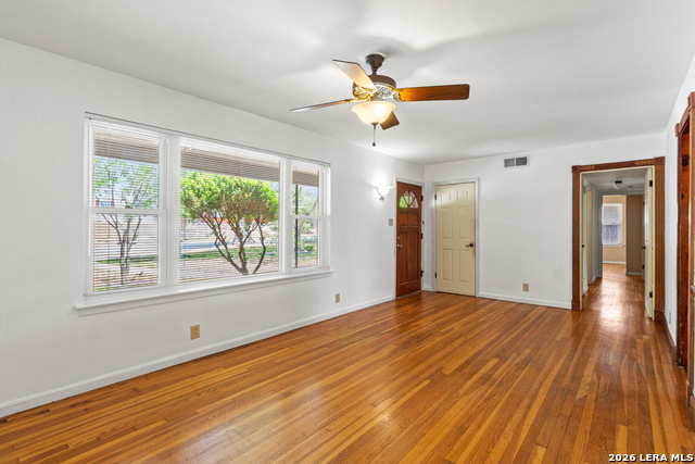 Image 3 of 22 For 134 Millwood Ln